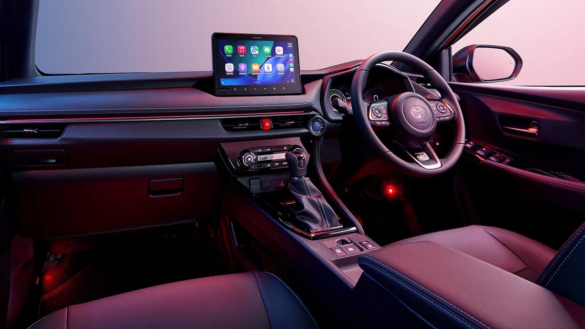 toyota-vios-hev-grs-64-colours-cabin-ambient-lighting