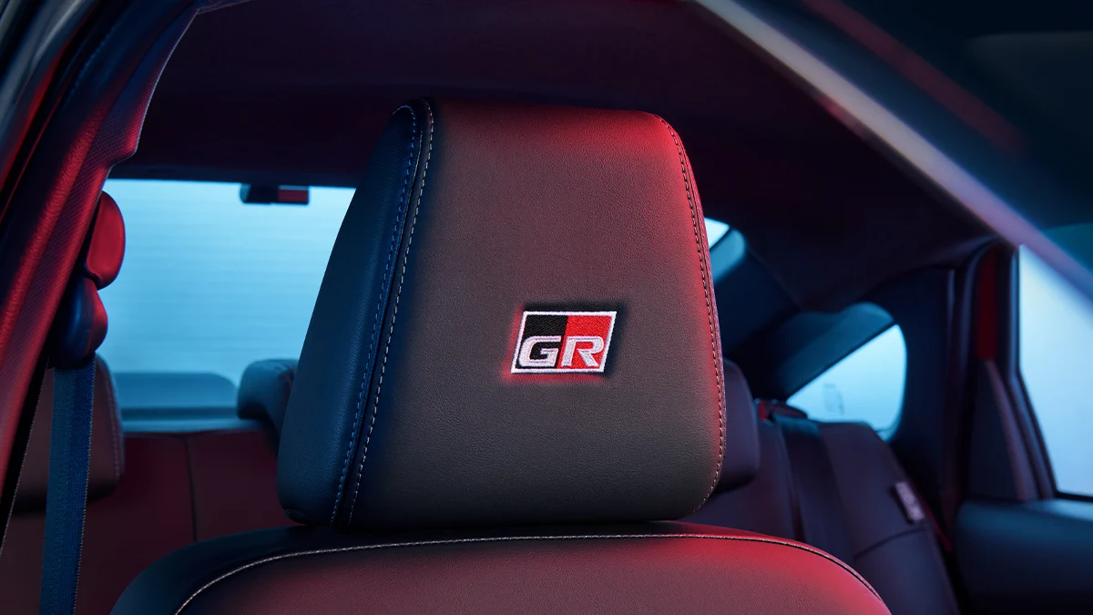 toyota-vios-hev-grs-headrest